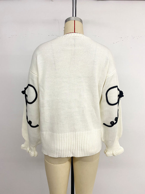 Playful and sweet loose bow-decorated round-neck sweater