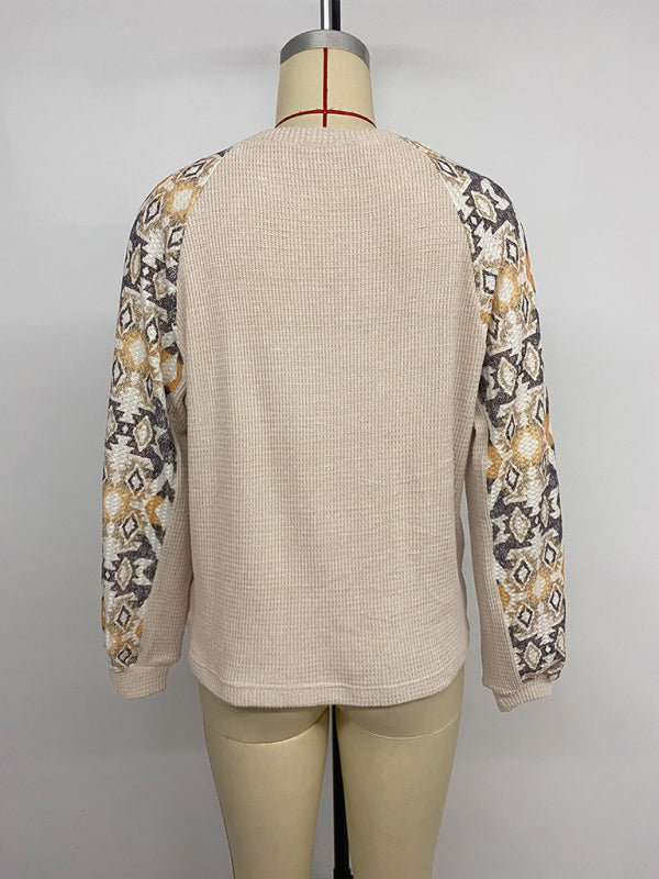 Spliced long-sleeved round-neck ethnic style T-shirt