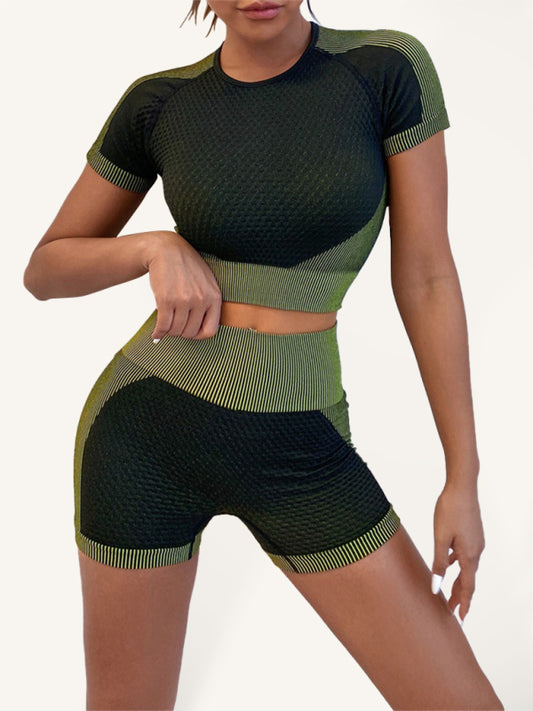 Women's Contrasting Color Bubble Yoga Clothes Short Sleeve T-Shirt + Shorts Sports Two-Piece Suit
