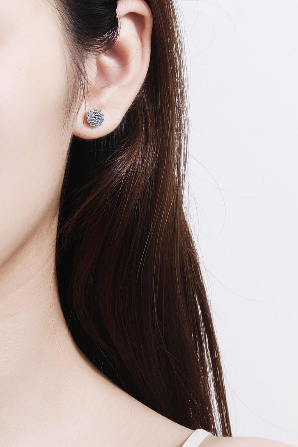 1 Carat Moissanite Floral-Shaped Stud Earrings BLUE ZONE PLANET