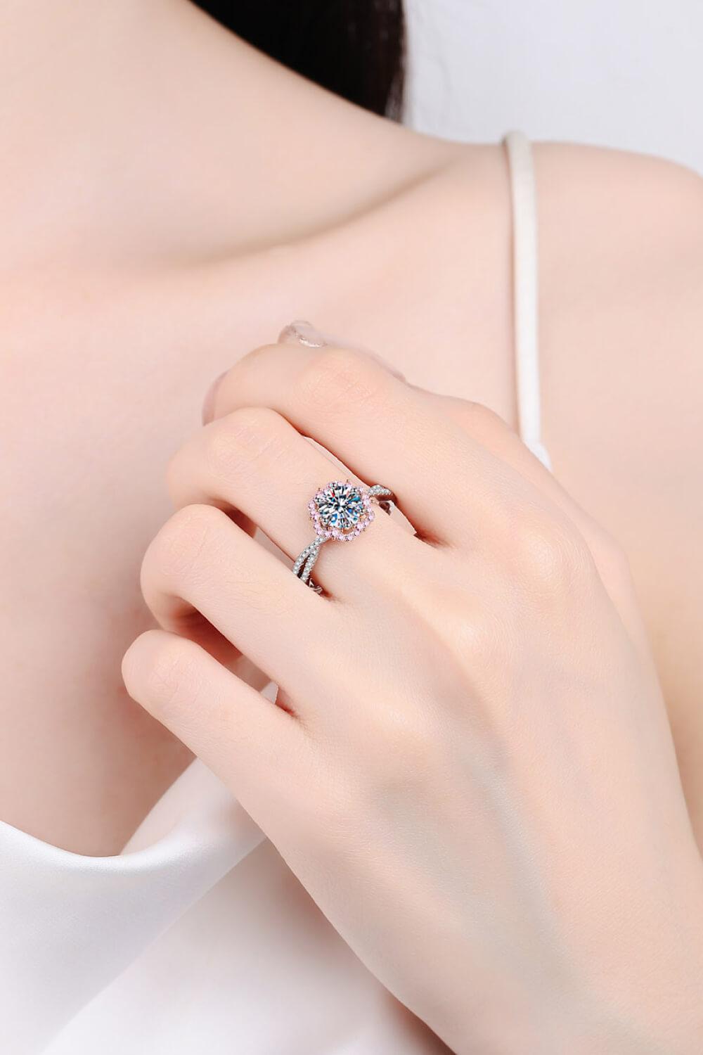 1 Carat Moissanite Flower-Shaped Crisscross Ring BLUE ZONE PLANET