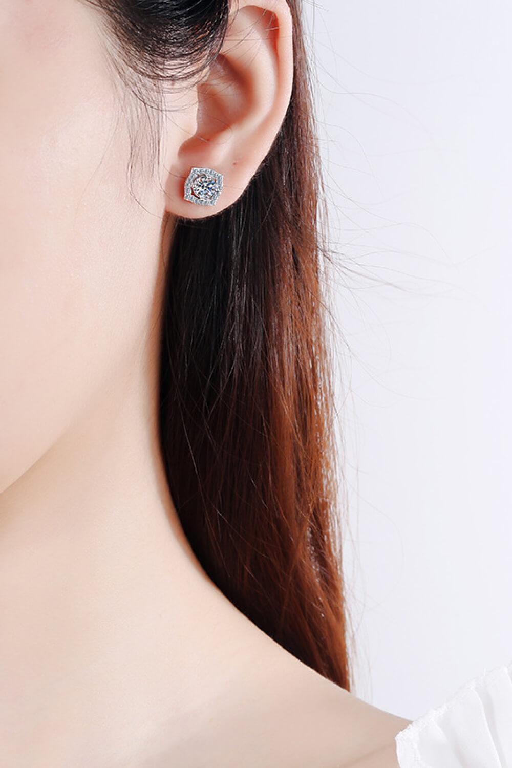 1 Carat Moissanite Geometric Stud Earrings BLUE ZONE PLANET