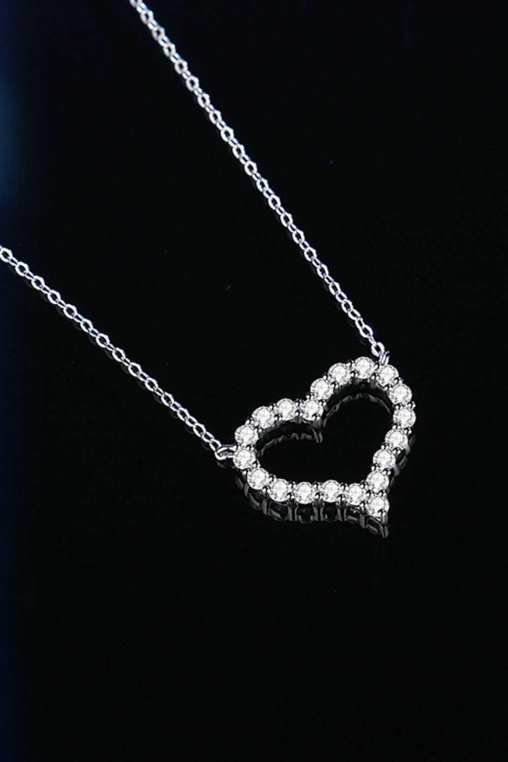 1 Carat Moissanite Heart Pendant Chain-Link Necklace BLUE ZONE PLANET