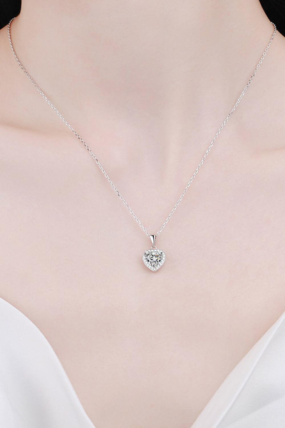 1 Carat Moissanite Heart Pendant Chain Necklace BLUE ZONE PLANET