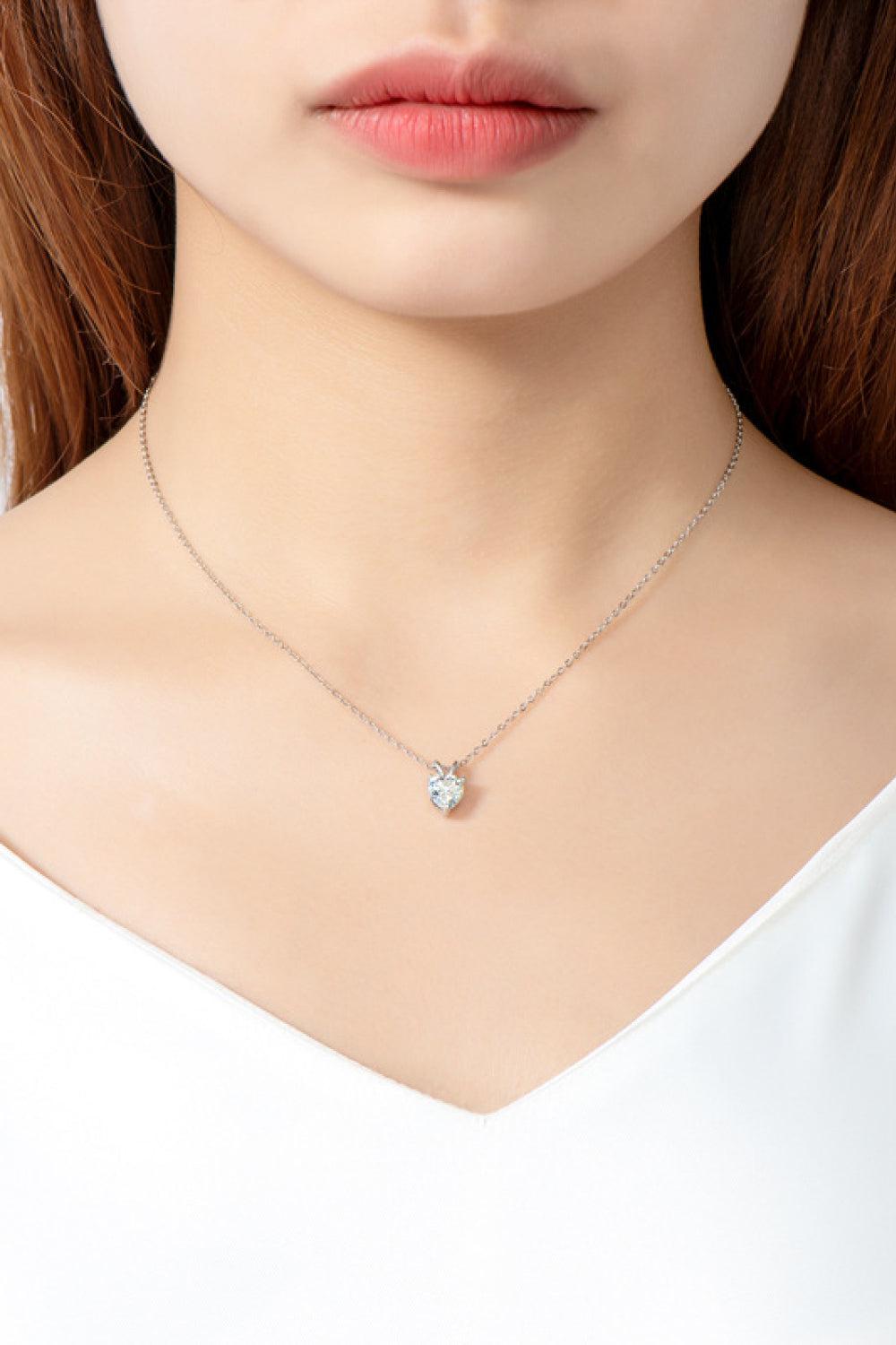 1 Carat Moissanite Heart-Shaped Pendant Necklace BLUE ZONE PLANET