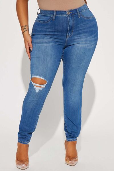 Distressed Buttoned Jeans with Pockets BLUE ZONE PLANET