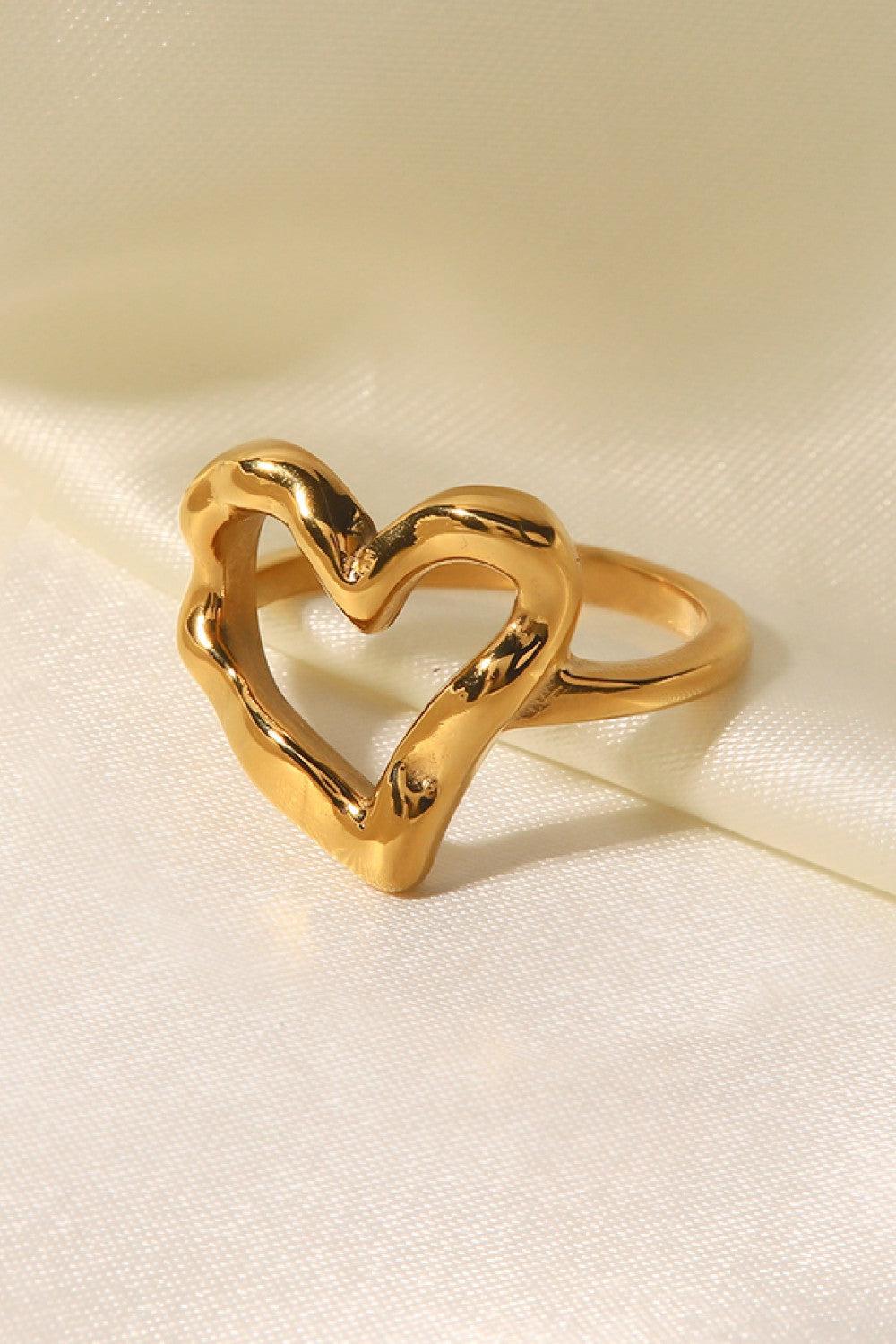 18K Gold Plated Heart-Shaped Ring BLUE ZONE PLANET