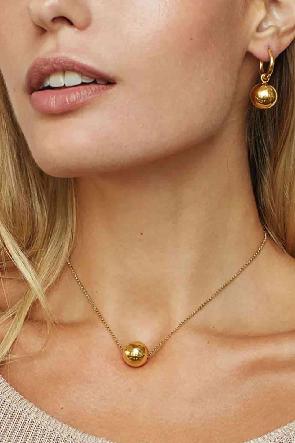 18K Gold-Plated Round Shape Pendant Necklace BLUE ZONE PLANET