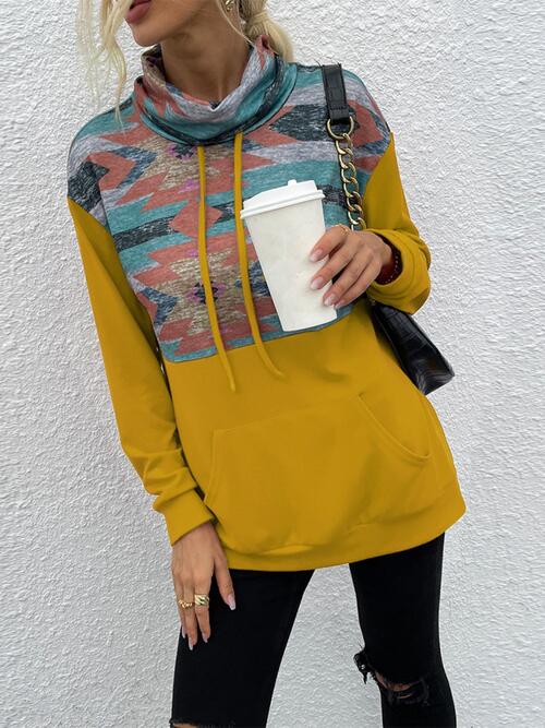 Geometric Drawstring Long-Sleeve Sweatshirt BLUE ZONE PLANET