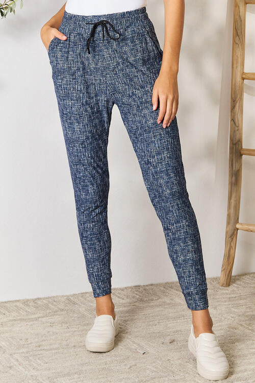 LOVEIT Heathered Drawstring Leggings with Pockets BLUE ZONE PLANET