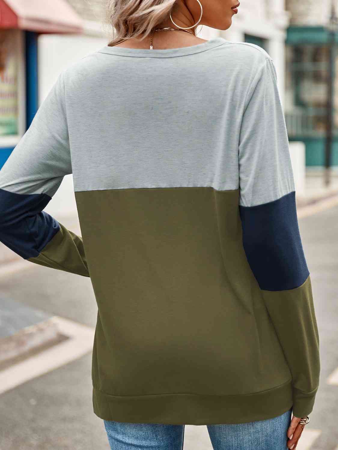 Color Block Cutout Round Neck Long Sleeve T-Shirt BLUE ZONE PLANET