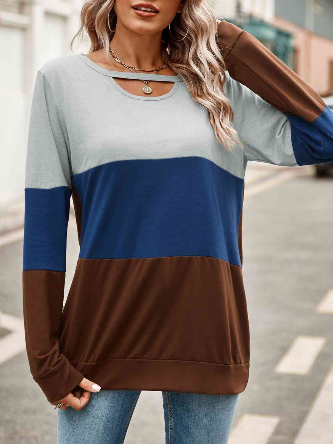 Color Block Cutout Round Neck Long Sleeve T-Shirt BLUE ZONE PLANET