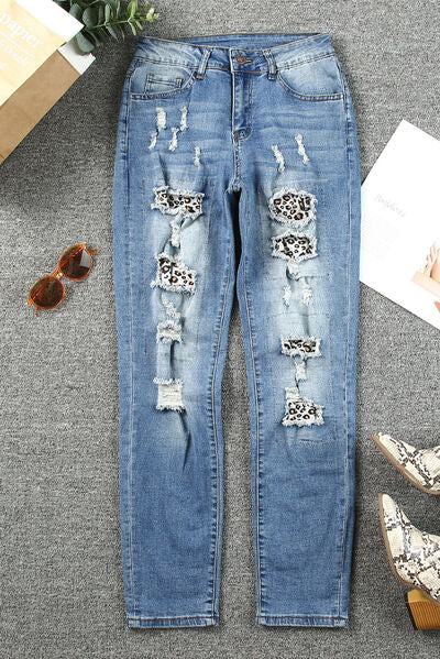 Leopard Distressed Pocketed Straight Jeans BLUE ZONE PLANET