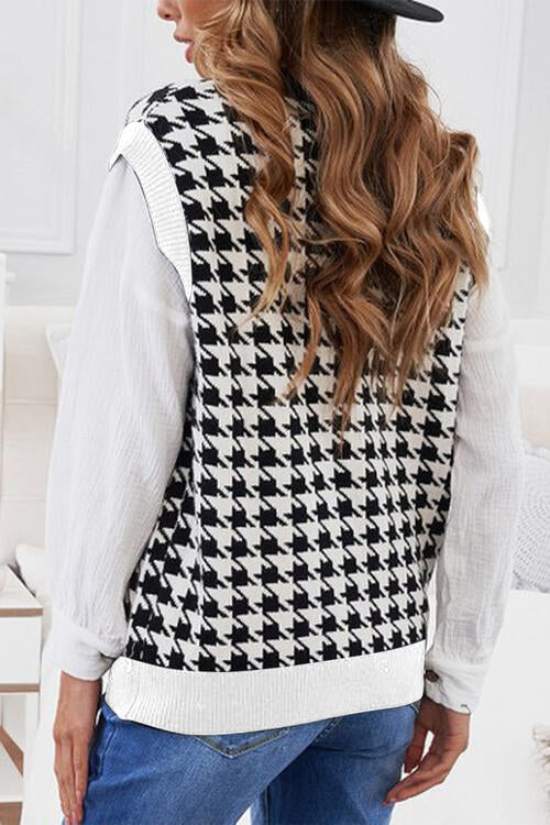 Houndstooth Button Front Sweater Vest BLUE ZONE PLANET