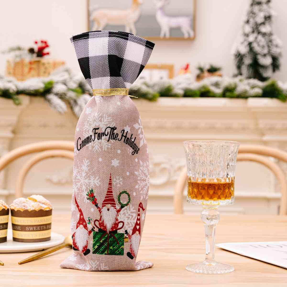 2-Piece Christmas Plaid Wine Bottle Covers BLUE ZONE PLANET