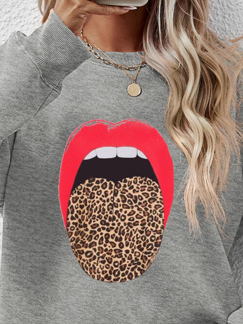 Leopard Lip Graphic Round Neck Sweatshirt BLUE ZONE PLANET