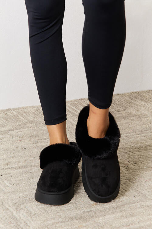 Legend Footwear Furry Chunky Platform Ankle Boots BLUE ZONE PLANET