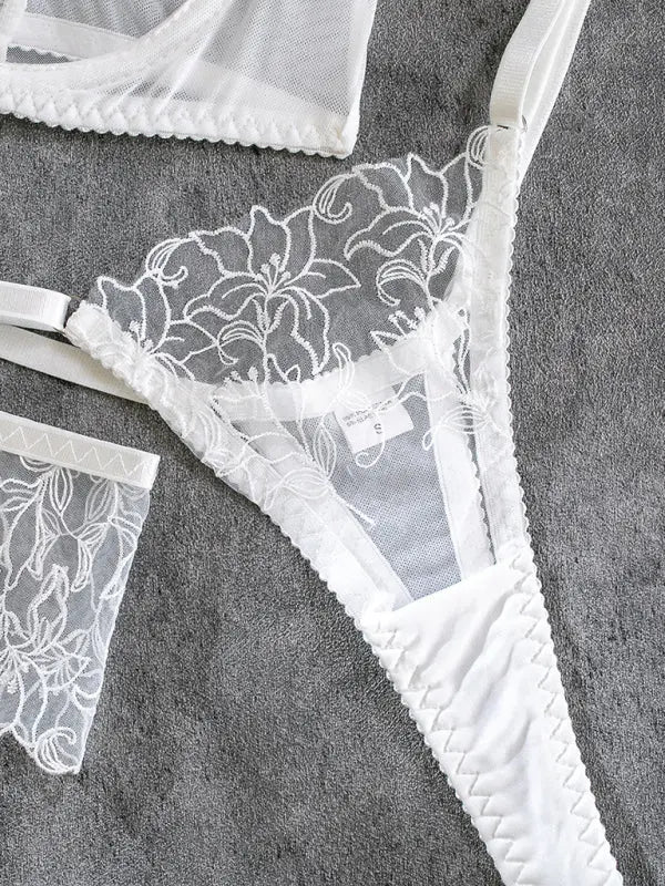 Blue Zone Planet |  Isabella's Hollow Lace Backless Lingerie Set BLUE ZONE PLANET