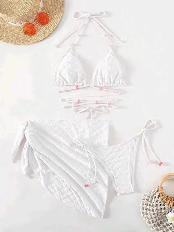 Blue Zone Planet |  Three-piece bikini with floral lace pattern BLUE ZONE PLANET