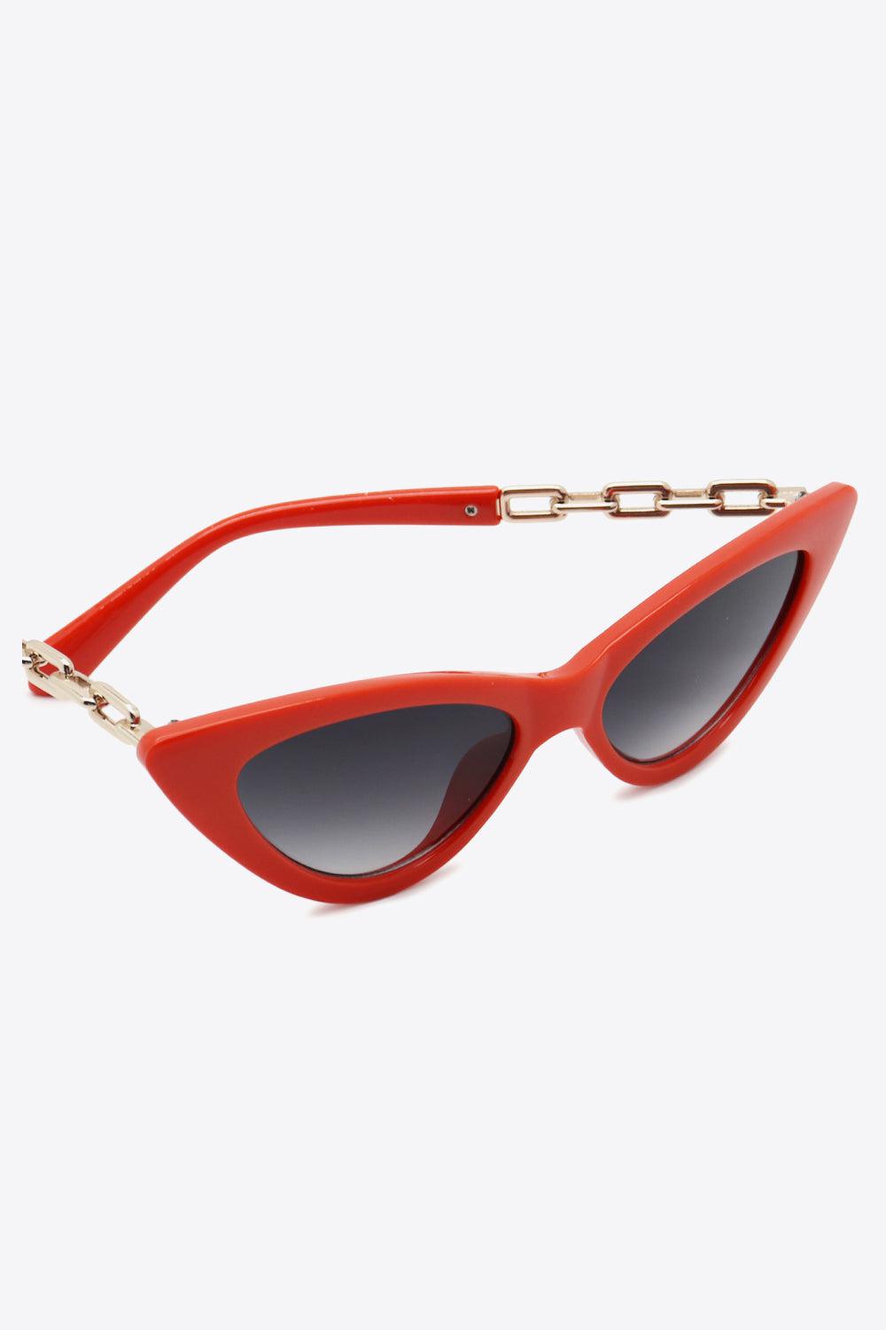 Chain Detail Cat-Eye Sunglasses BLUE ZONE PLANET