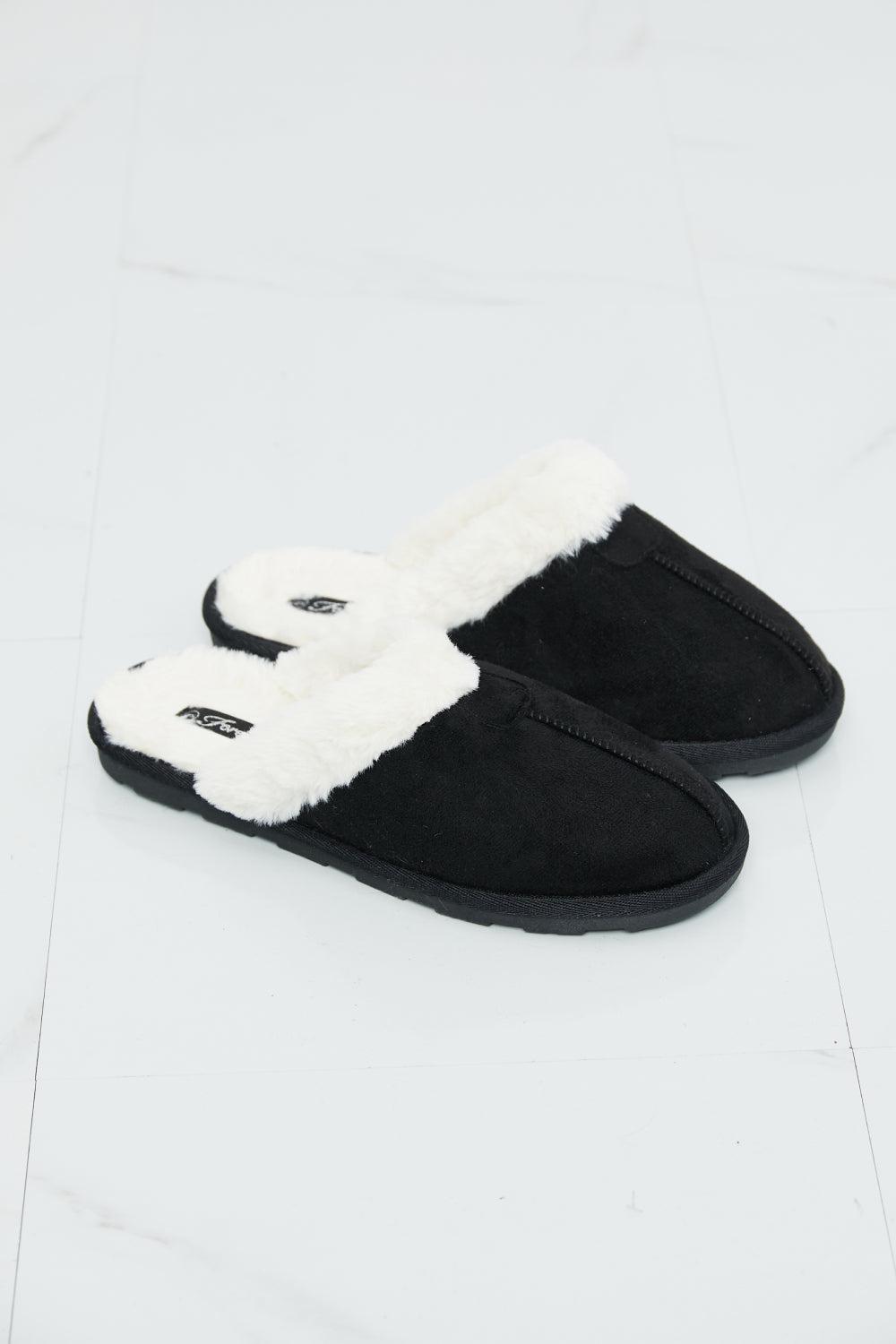 Forever Link Two-Tone Seam Detail Slippers in Black-SHOES-[Adult]-[Female]-2022 Online Blue Zone Planet
