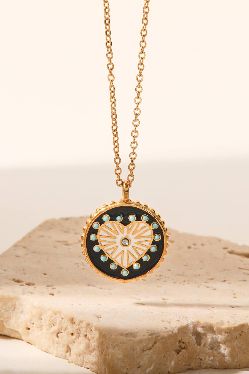 Heart Design Round Pendant Necklace-TOPS / DRESSES-[Adult]-[Female]-Gold/Black-One Size-2022 Online Blue Zone Planet