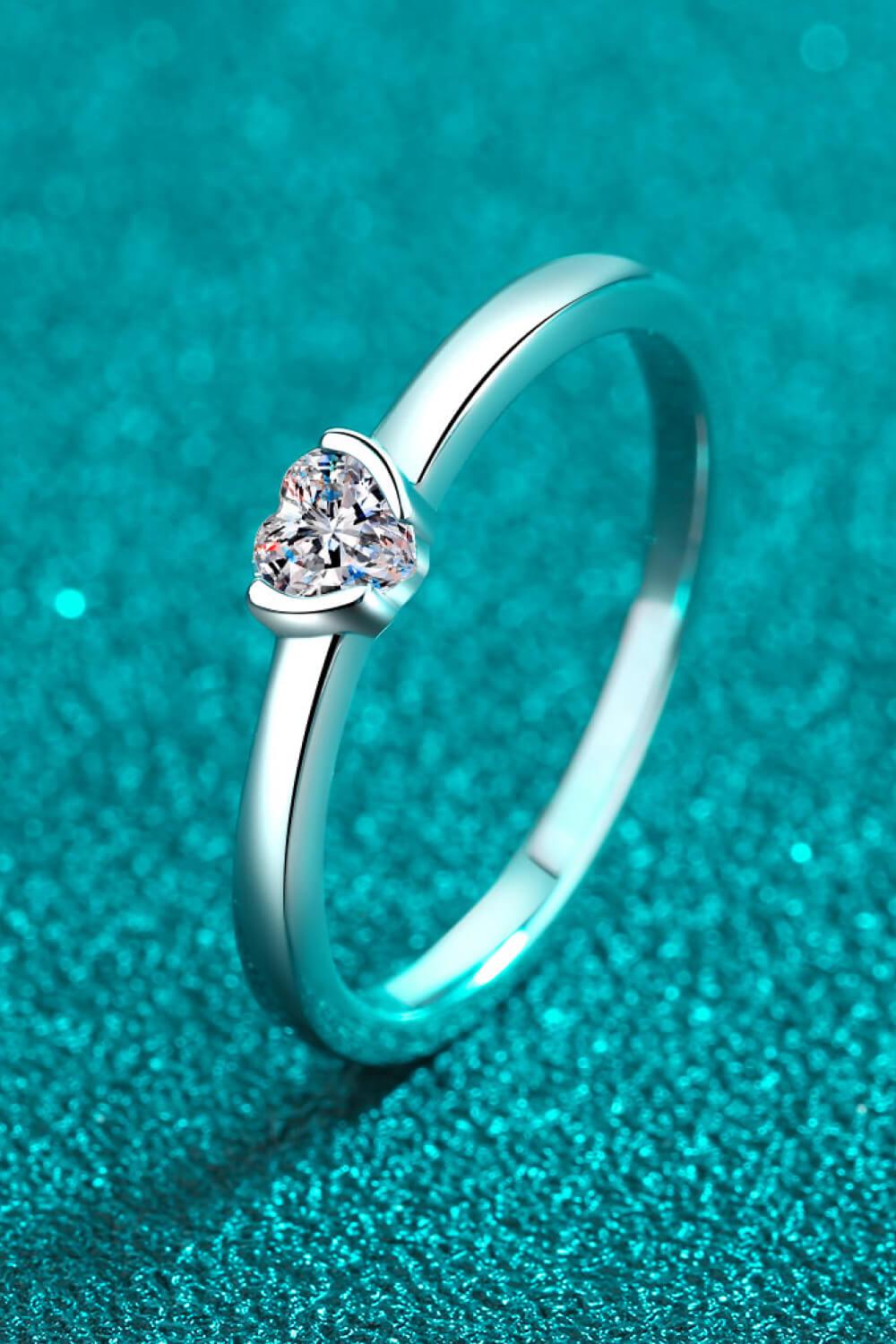 Heart-Shaped Moissanite Solitaire Ring BLUE ZONE PLANET