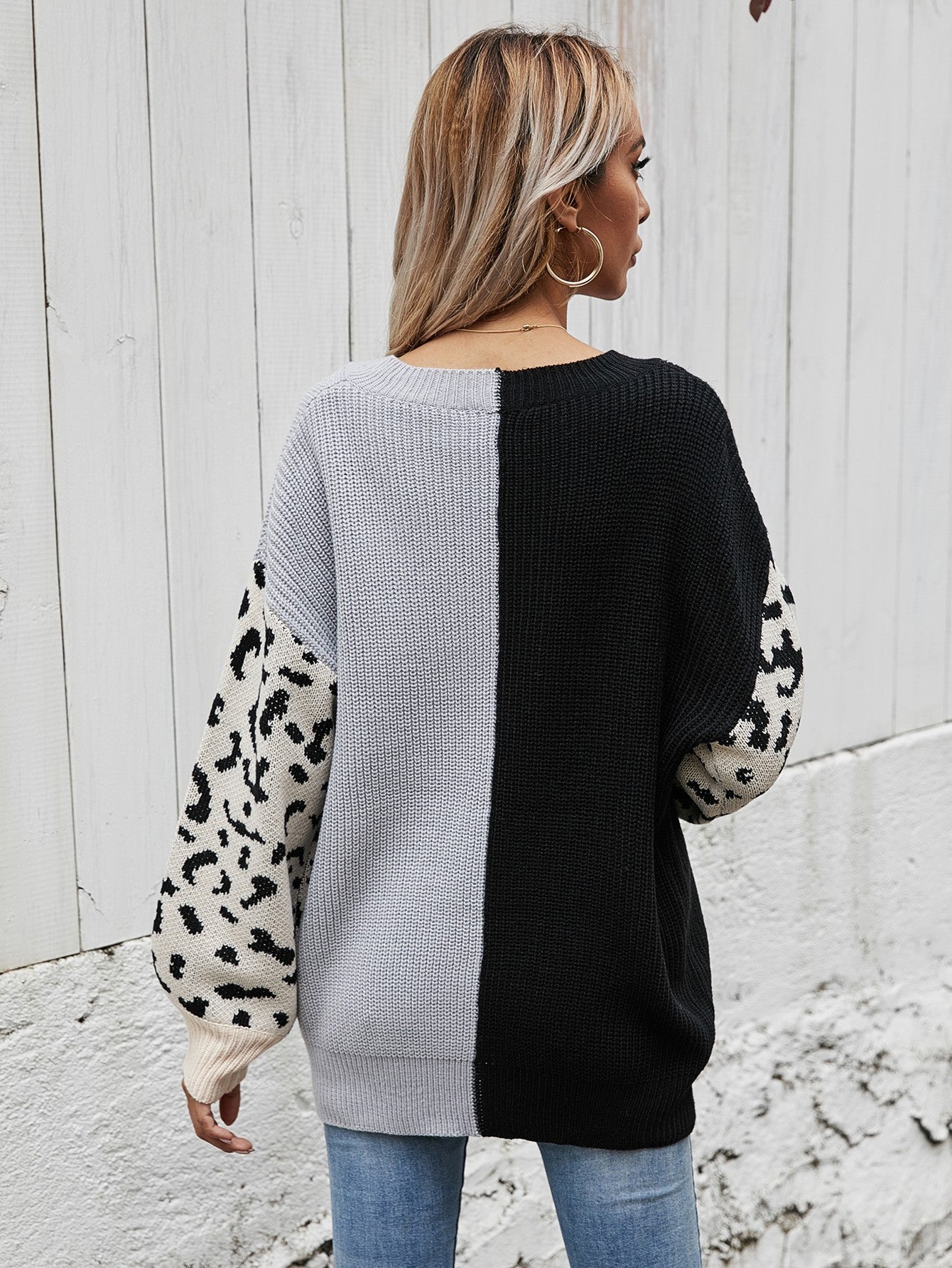 Leopard Color Block V-Neck Tunic Pullover Sweater BLUE ZONE PLANET