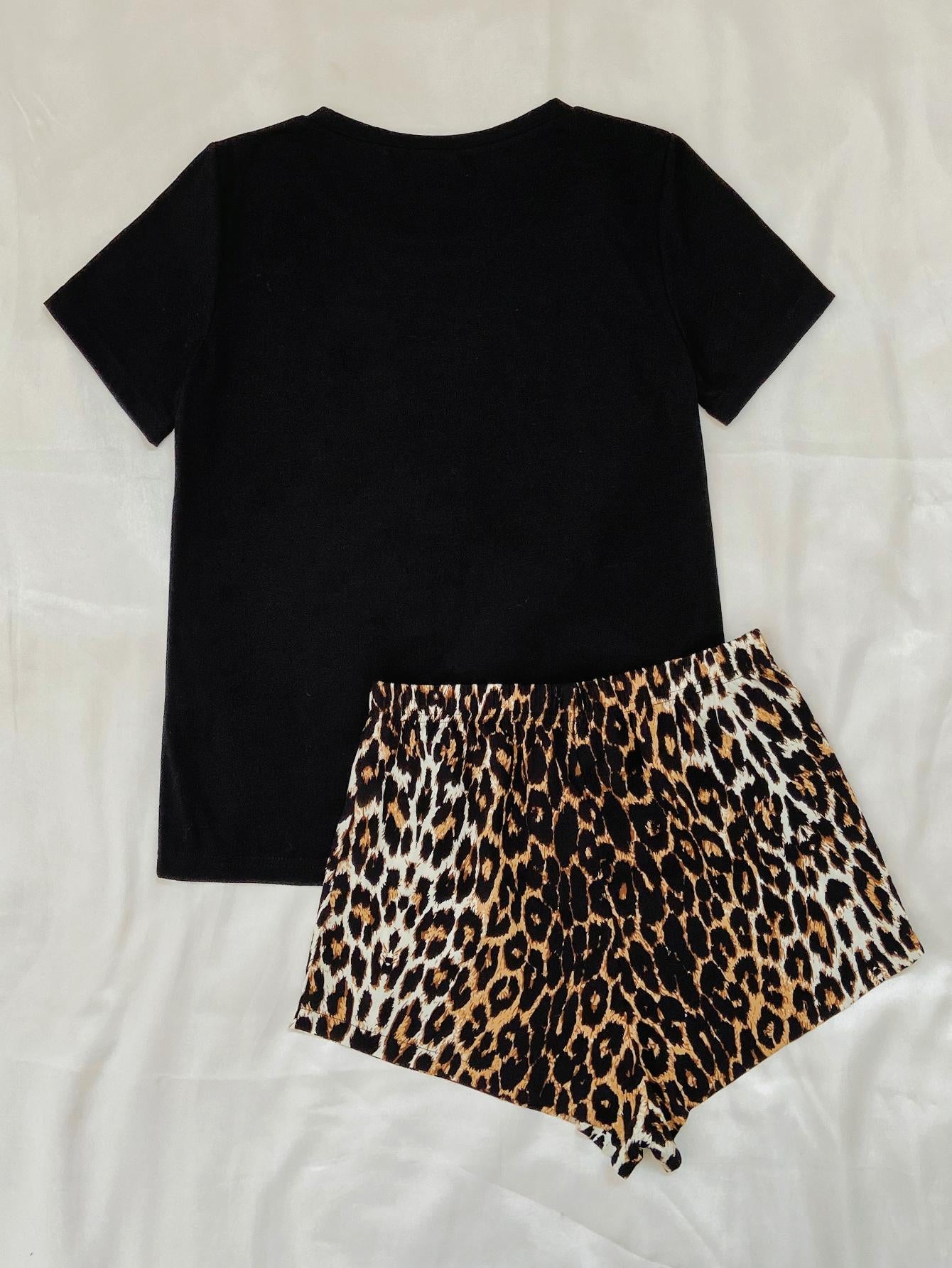 Leopard Lip Graphic Top and Shorts Lounge Set BLUE ZONE PLANET