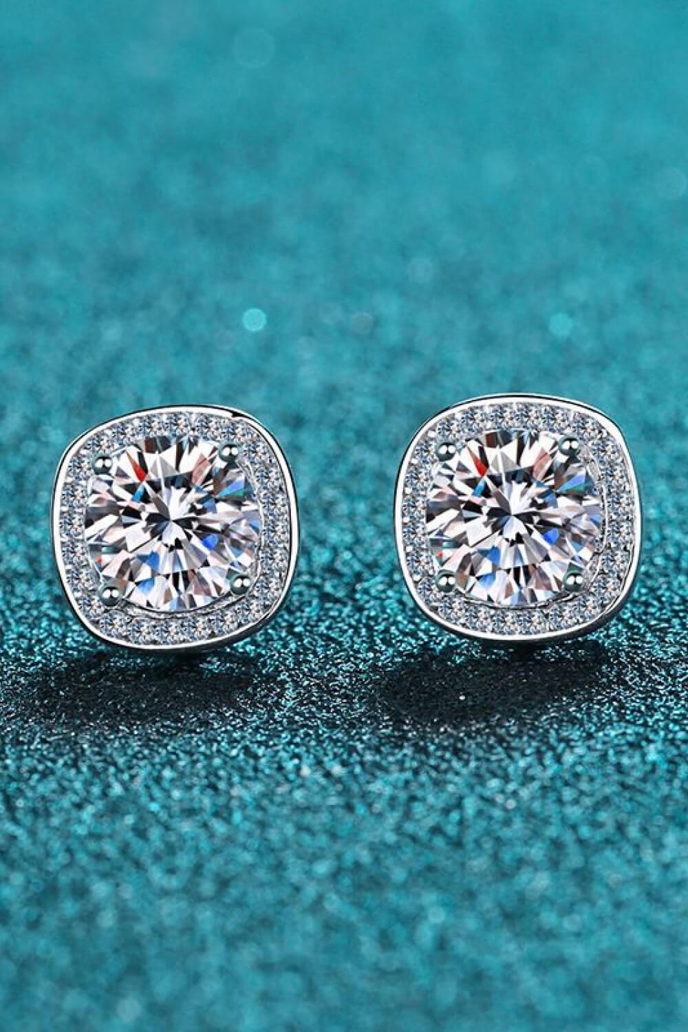 Let Me Love You 1 Carat Moissanite Stud Earrings BLUE ZONE PLANET