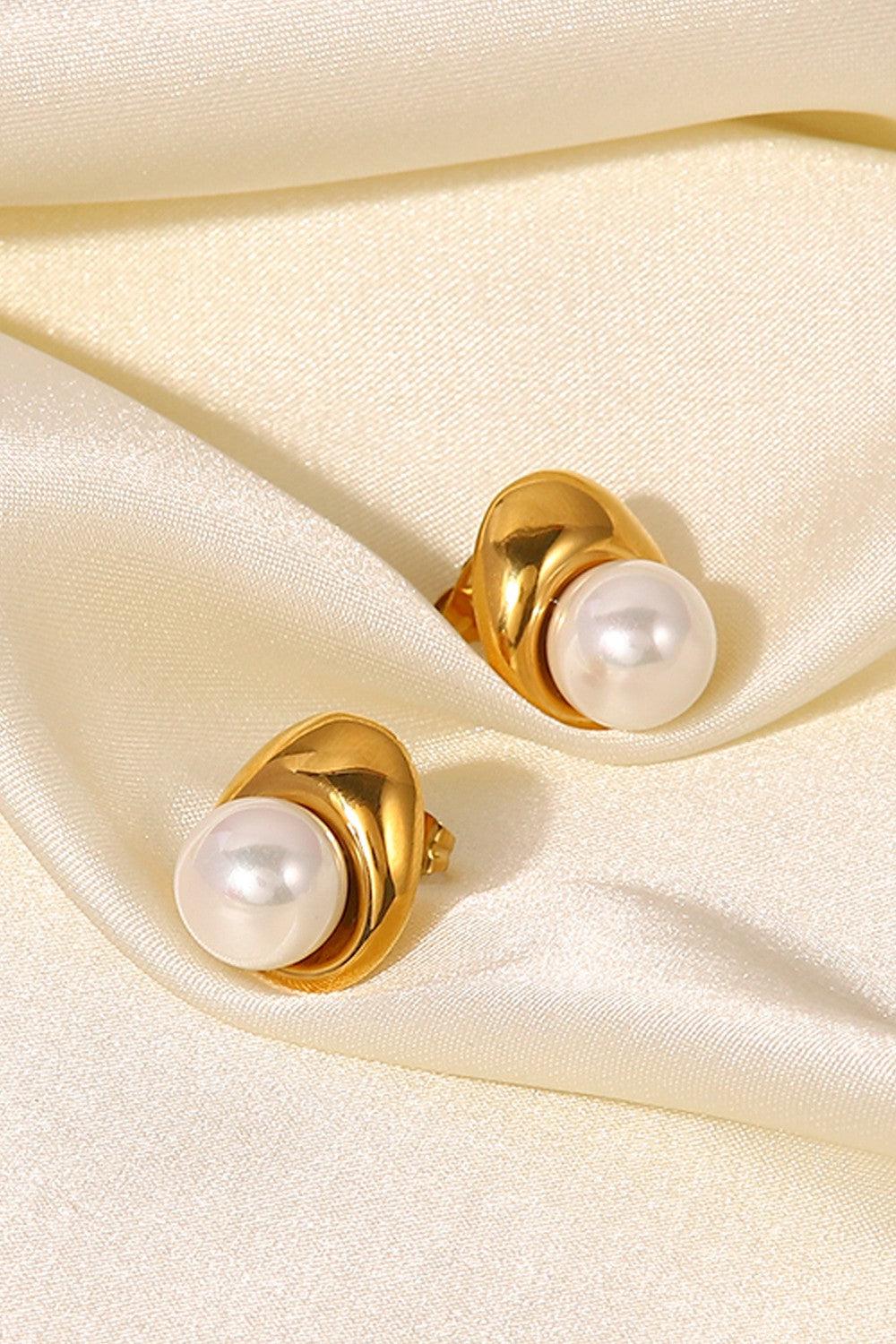 Lovelier Than Ever Pearl Stud Earrings BLUE ZONE PLANET