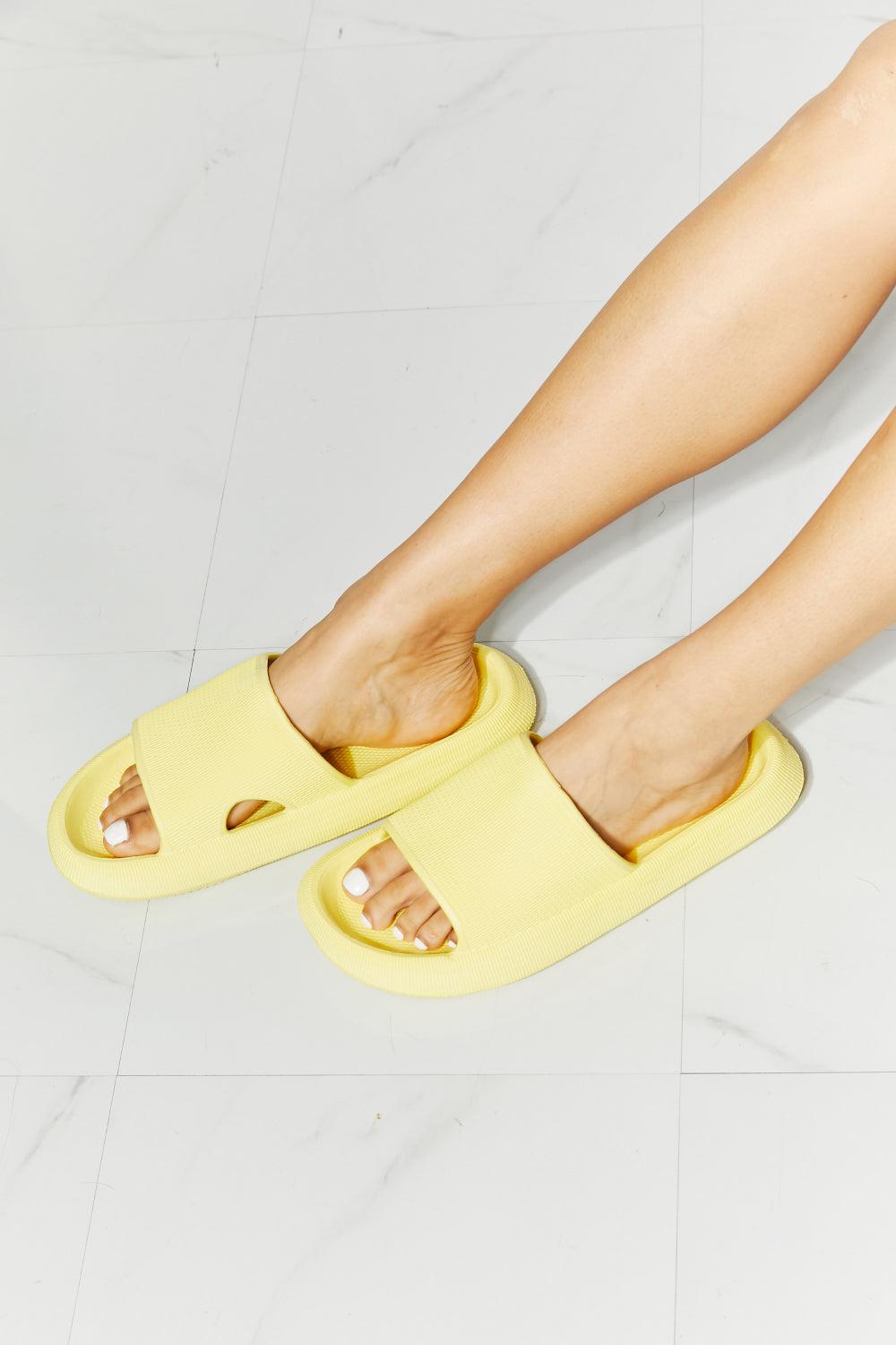 MMShoes Arms Around Me Open Toe Slide in Yellow BLUE ZONE PLANET
