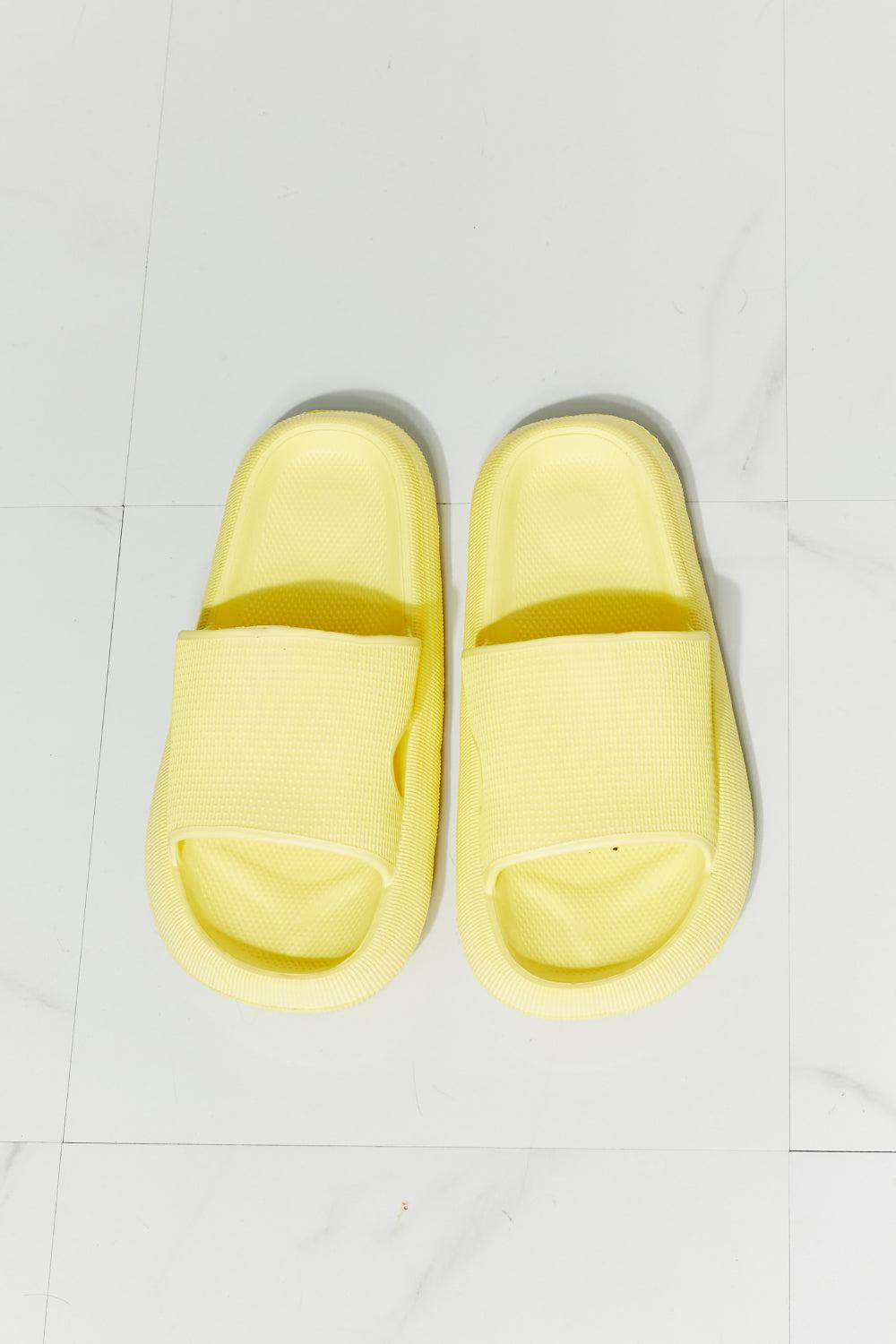 MMShoes Arms Around Me Open Toe Slide in Yellow BLUE ZONE PLANET