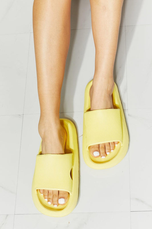 MMShoes Arms Around Me Open Toe Slide in Yellow BLUE ZONE PLANET