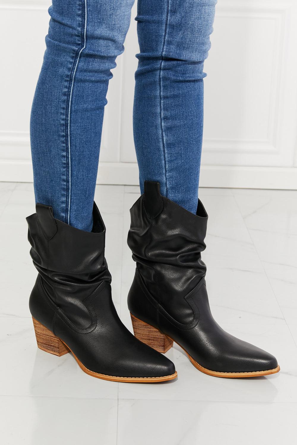 MMShoes Better in Texas Scrunch Cowboy Boots in Black BLUE ZONE PLANET