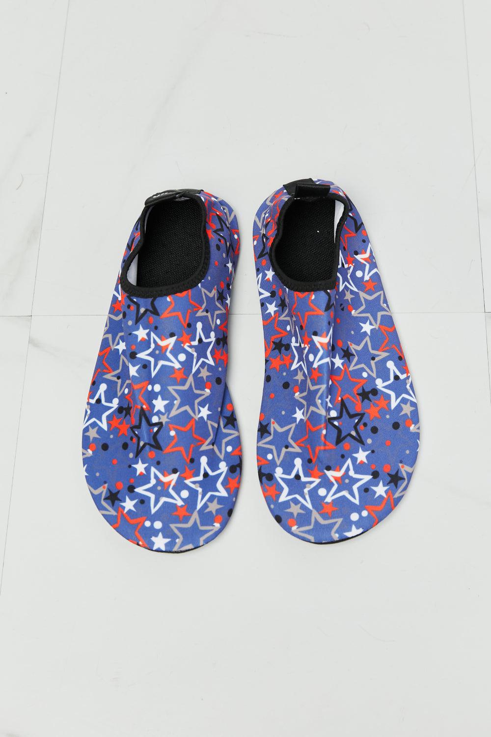 MMshoes On The Shore Water Shoes in Navy BLUE ZONE PLANET