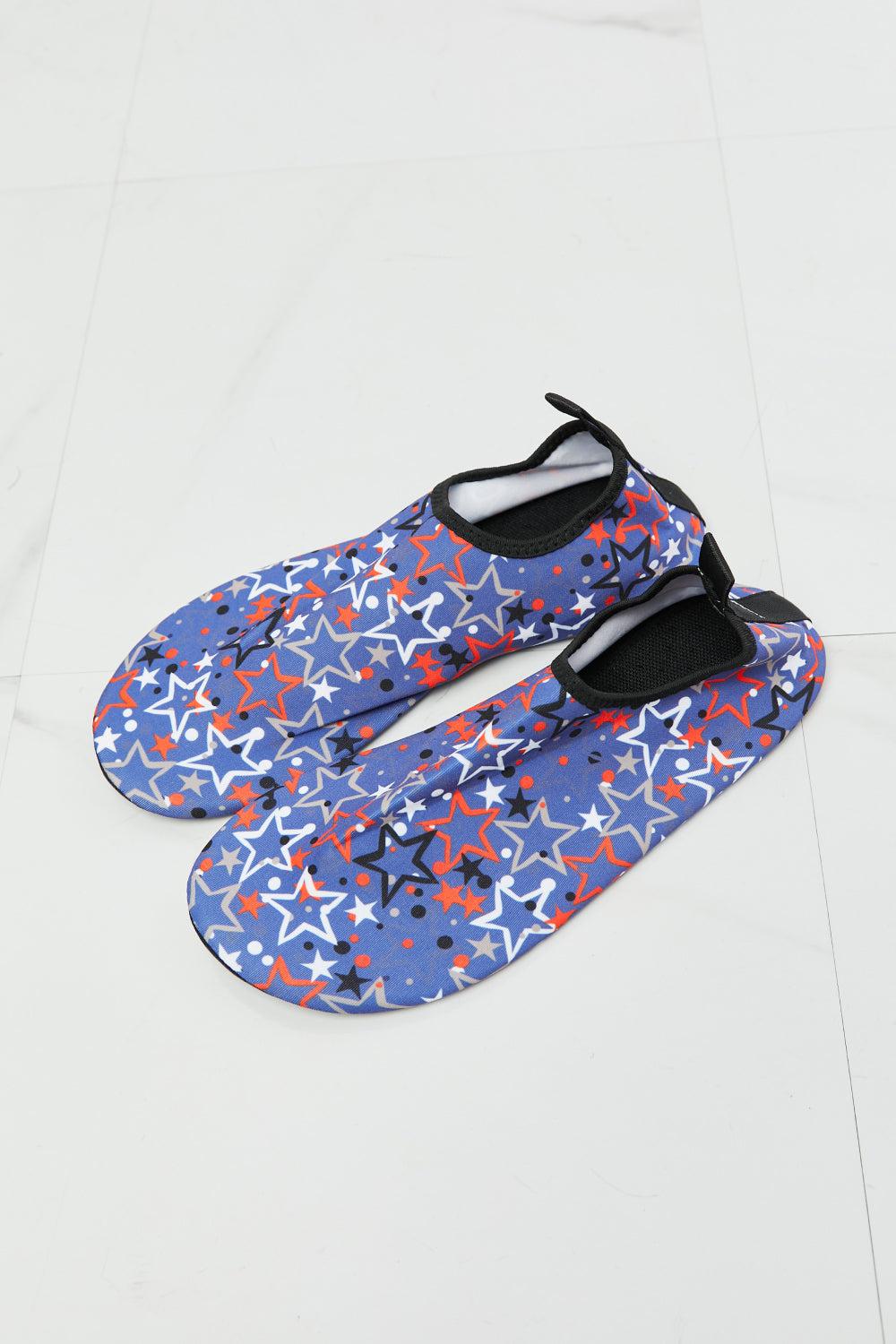 MMshoes On The Shore Water Shoes in Navy BLUE ZONE PLANET