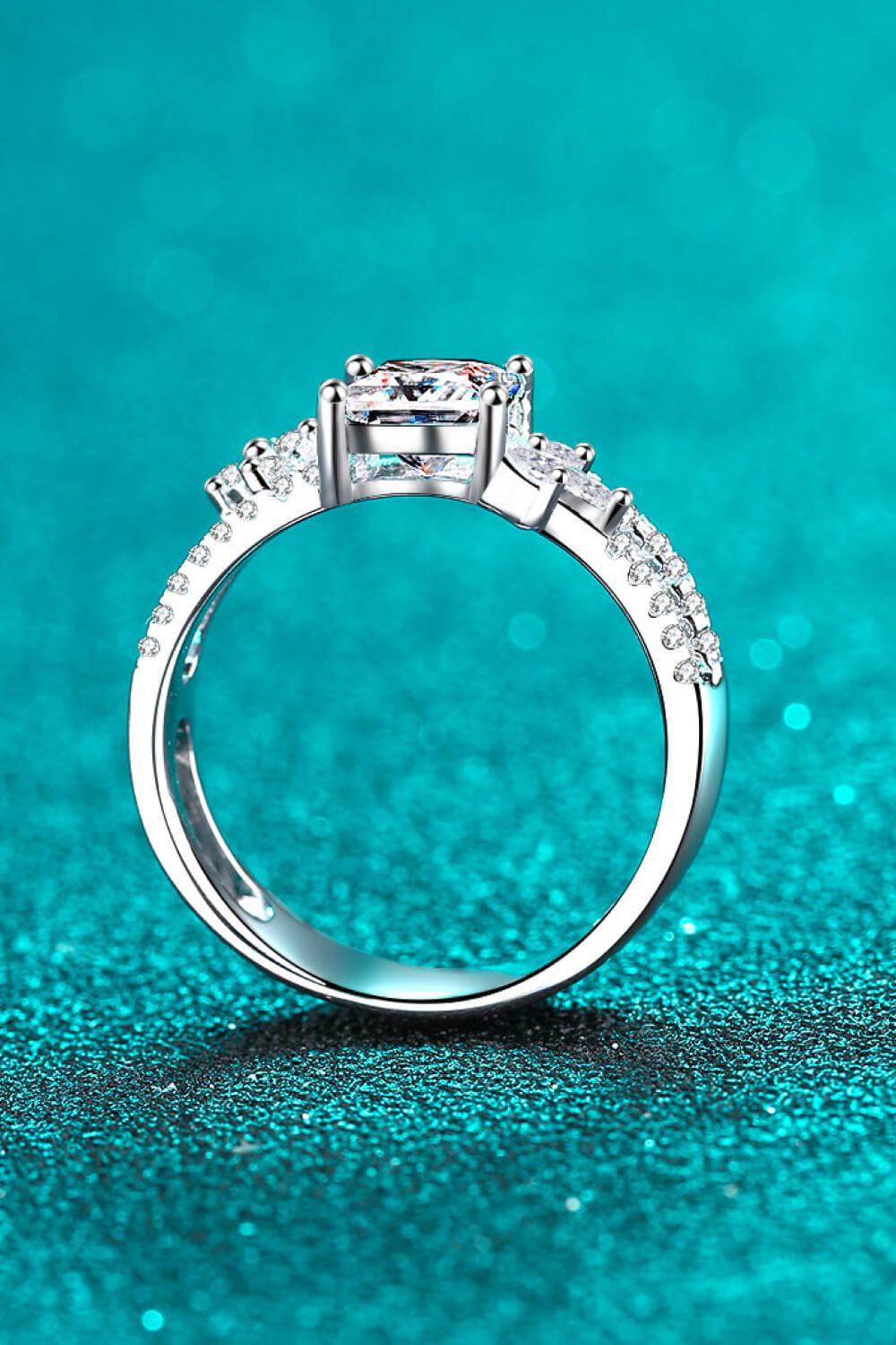 Moissanite Double Layered Ring BLUE ZONE PLANET