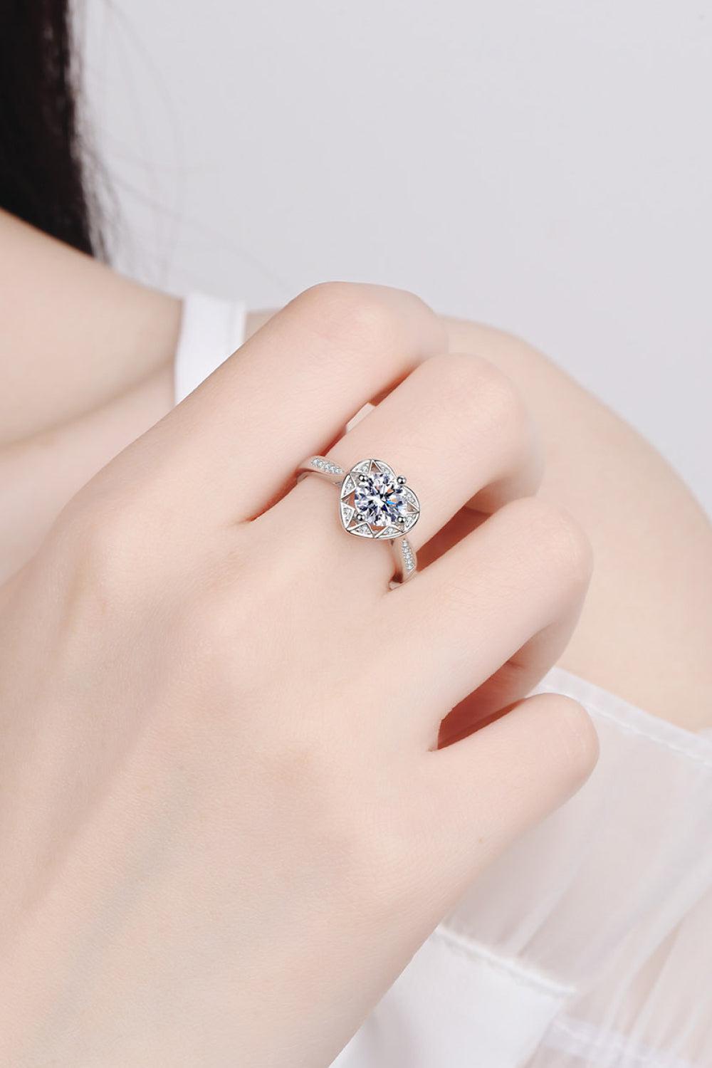 Moissanite Heart Ring BLUE ZONE PLANET