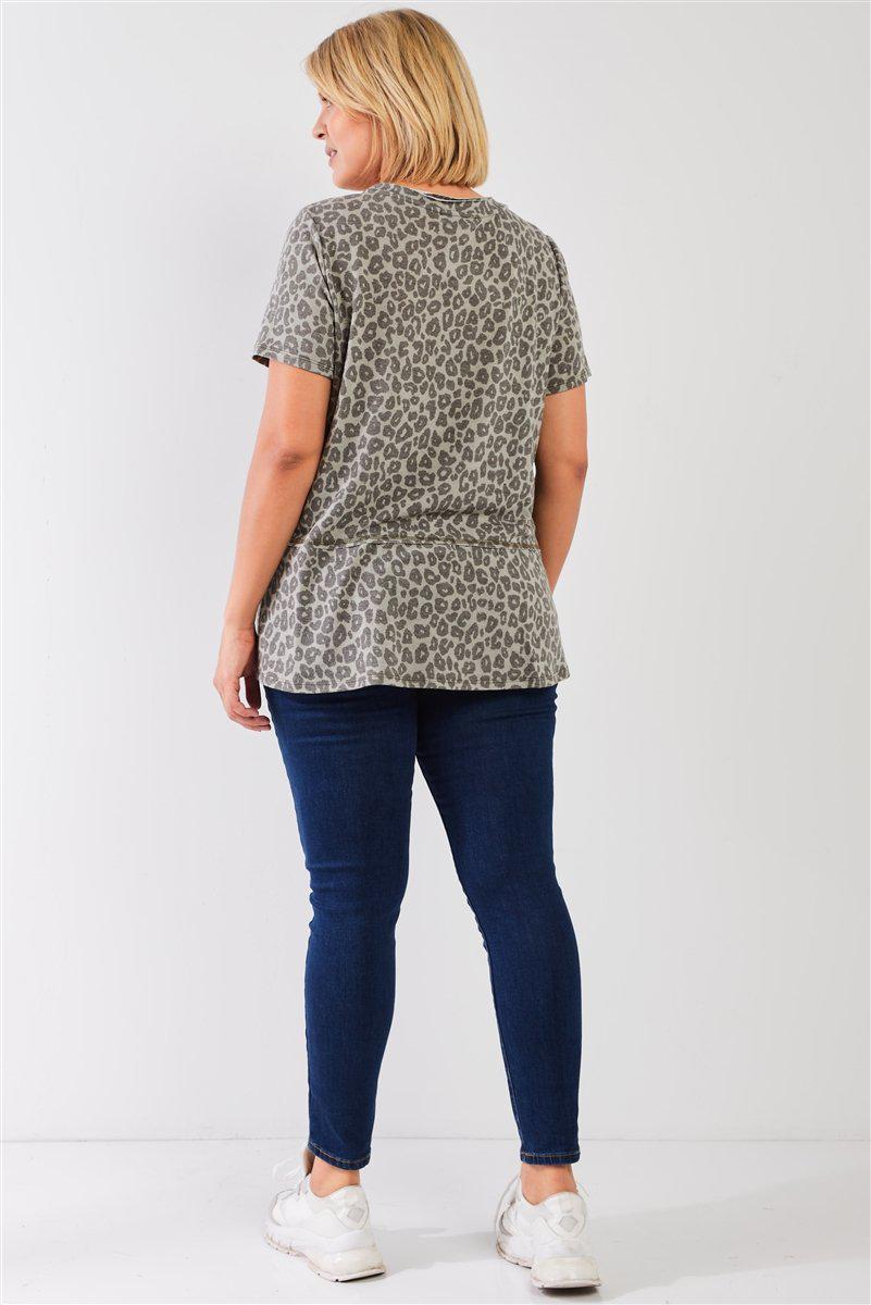 Plus Sage Washed Effect Leopard Print Short Sleeve Round Neck Raw Hem & Exposed Stitching Trim Relaxed Top-[Adult]-[Female]-Blue Zone Planet