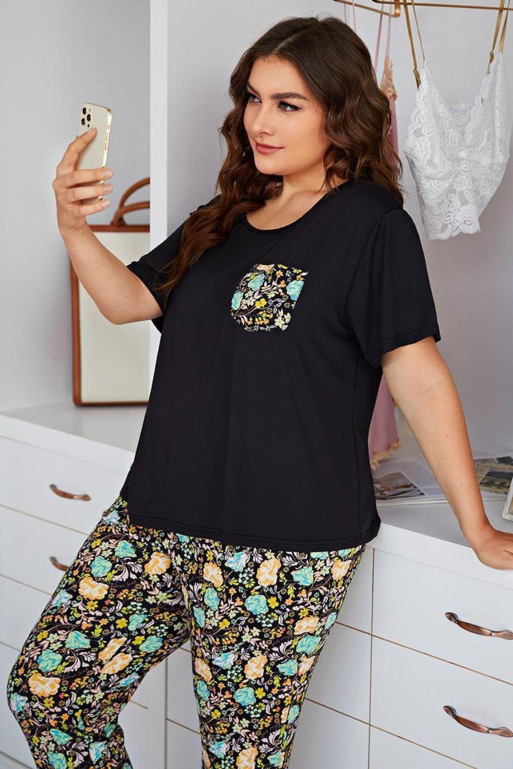 Plus Size Contrast Round Neck Tee and Floral Pants Lounge Set BLUE ZONE PLANET