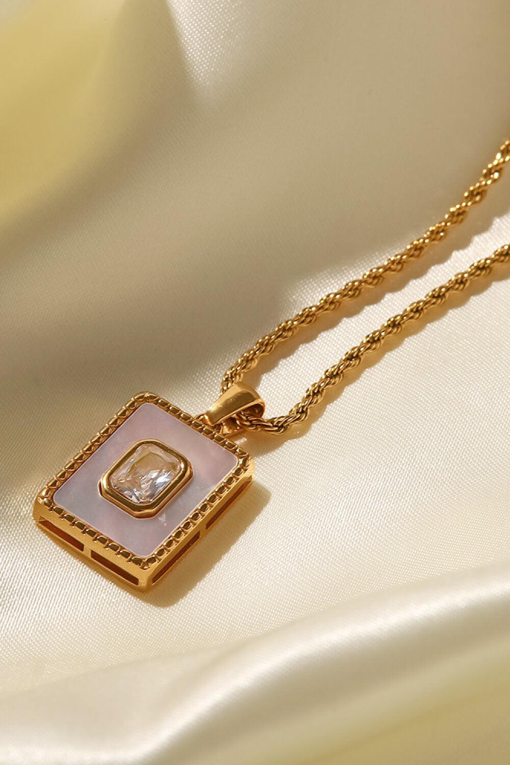 Square Pendant Twisted Chain Necklace BLUE ZONE PLANET