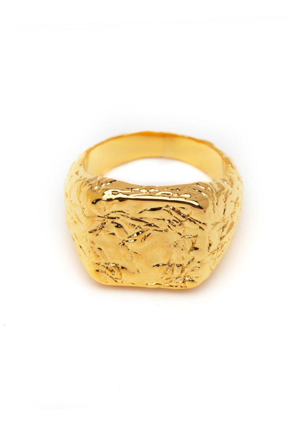 Textured Gold-Plated Ring BLUE ZONE PLANET