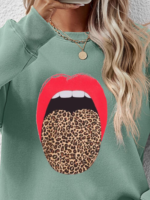 Leopard Lip Graphic Round Neck Sweatshirt BLUE ZONE PLANET