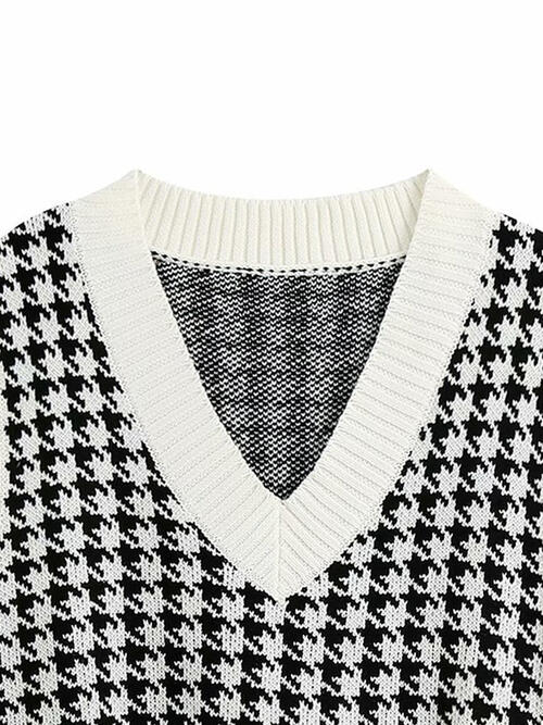 Houndstooth V-Neck Sweater Vet BLUE ZONE PLANET