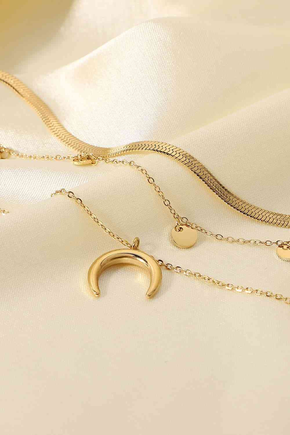 18K Gold-Plated Moon Shape Pendant Necklace BLUE ZONE PLANET