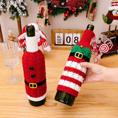 Blue Zone Planet |  2-Piece Cable-Knit Wine Bottle Covers BLUE ZONE PLANET
