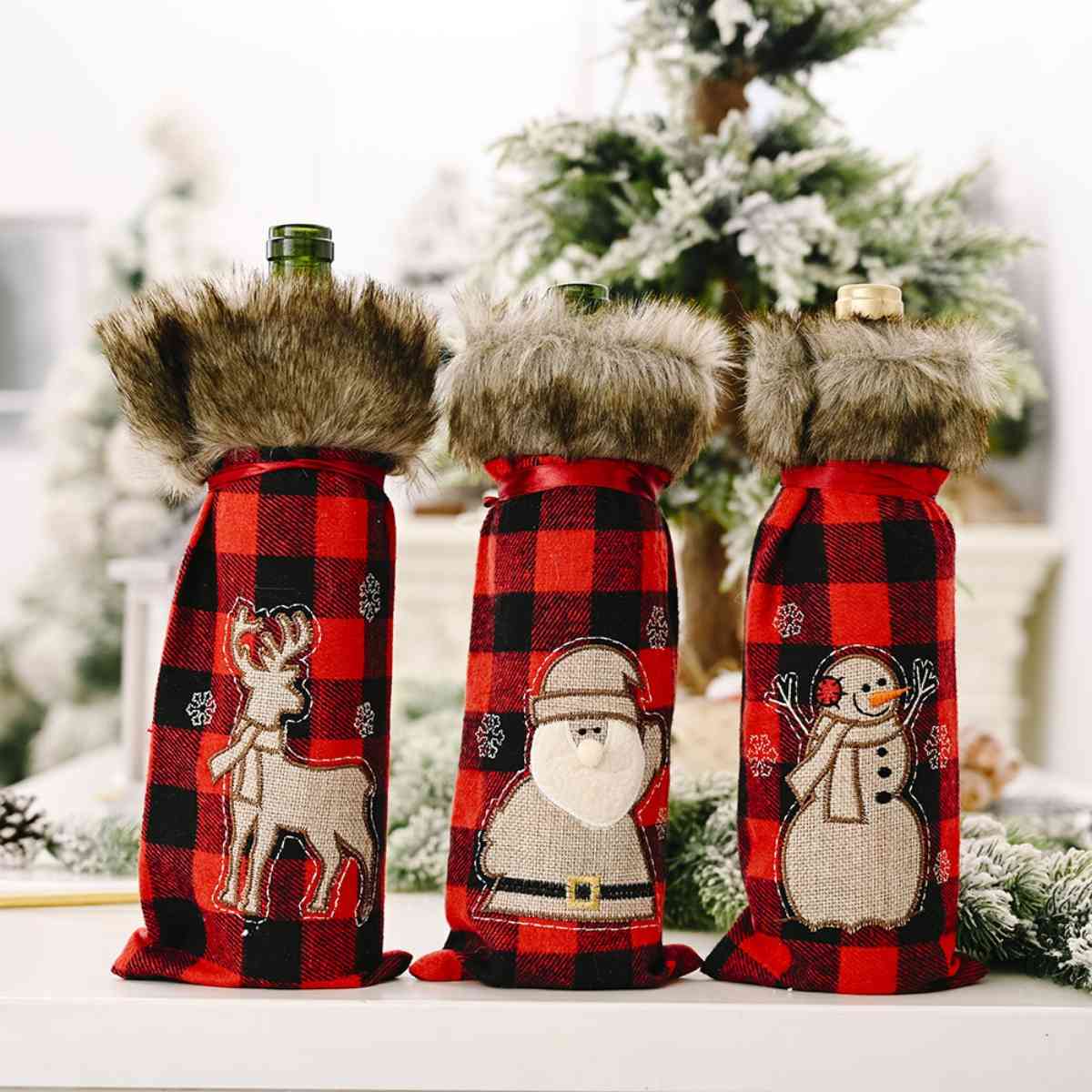 Christmas Graphic Plaid Wine Bottle Cover BLUE ZONE PLANET