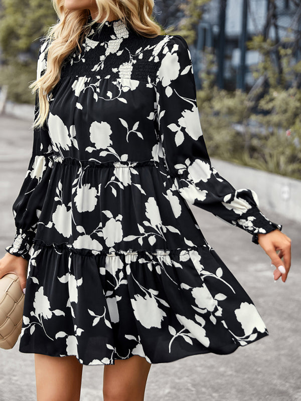 Women's elegant long sleeved loose dress BLUE ZONE PLANET