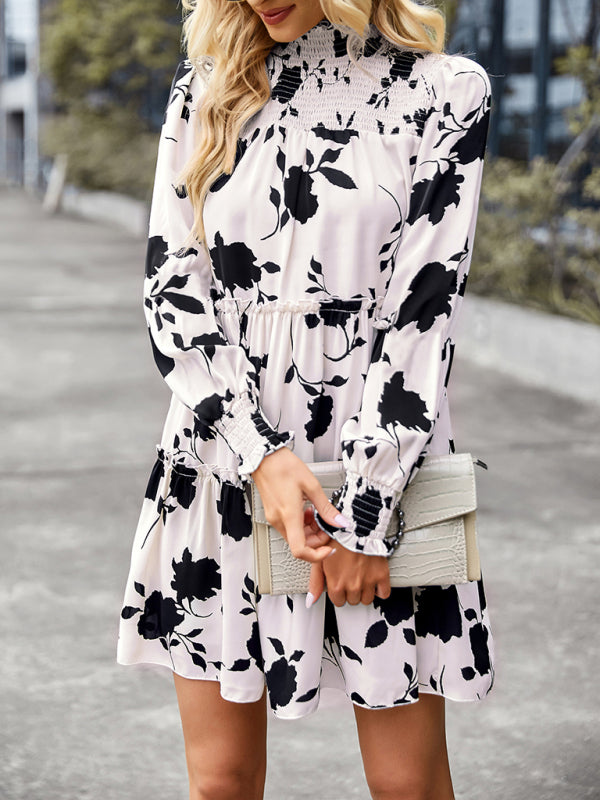 Women's elegant long sleeved loose dress BLUE ZONE PLANET